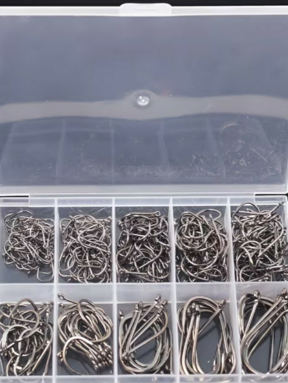 320 Piece Assorted Fishing Hook Kit In Clear Compartment  Box